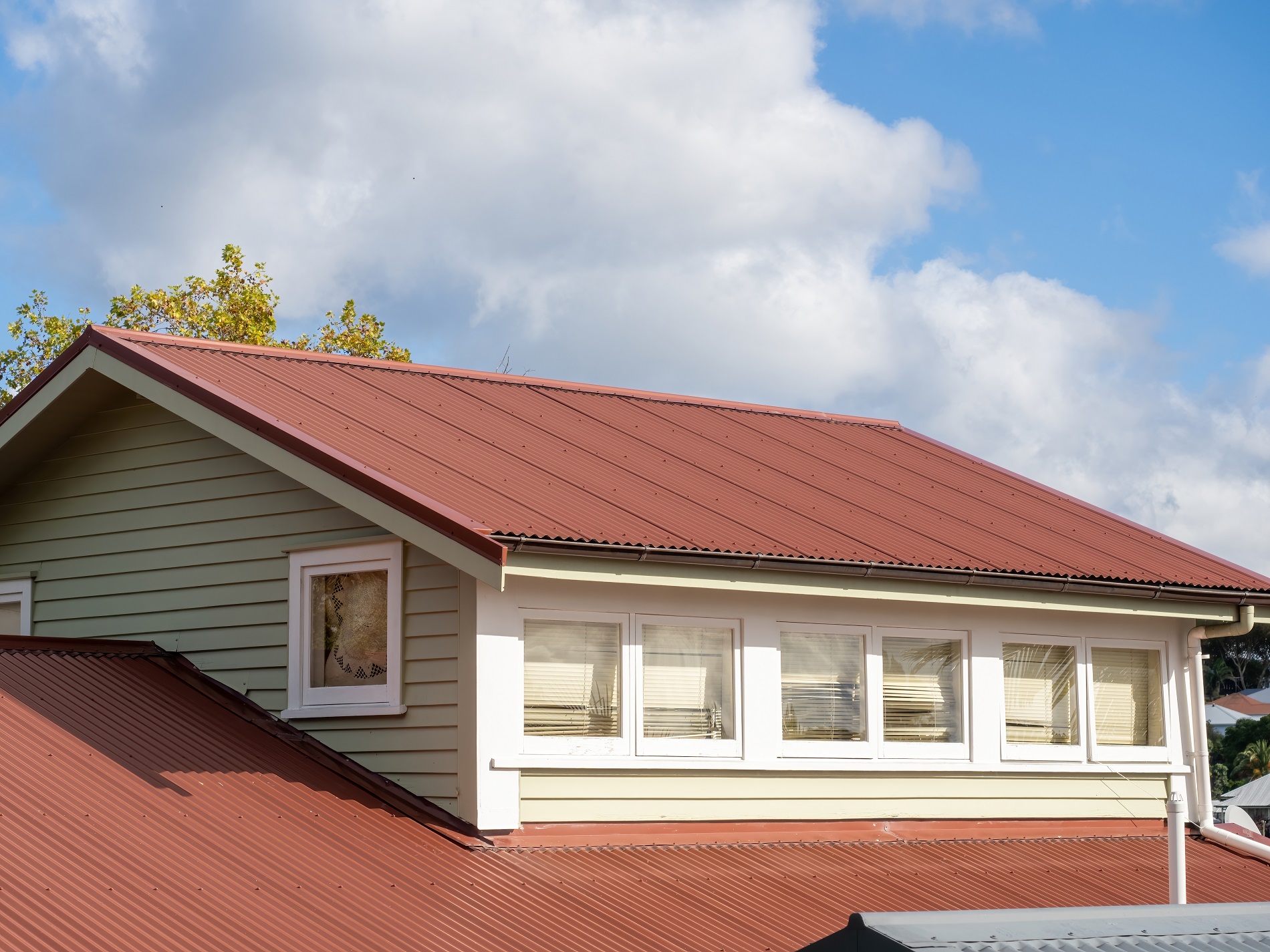 metal-roof-replacement